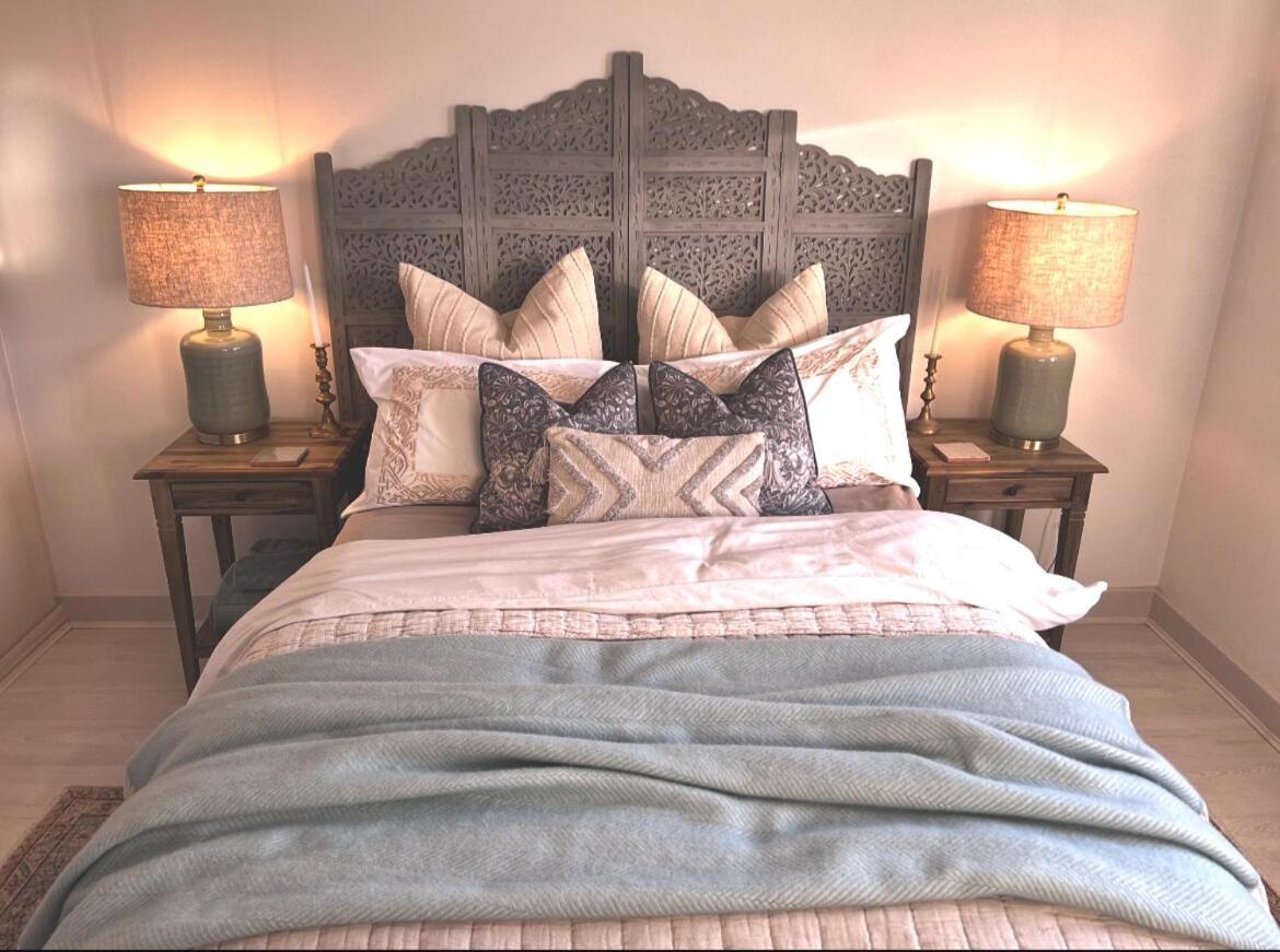 Luxury 2 Bedroom Penthouse In The Of Dreaming Spires, Walking Distance To Hospitals