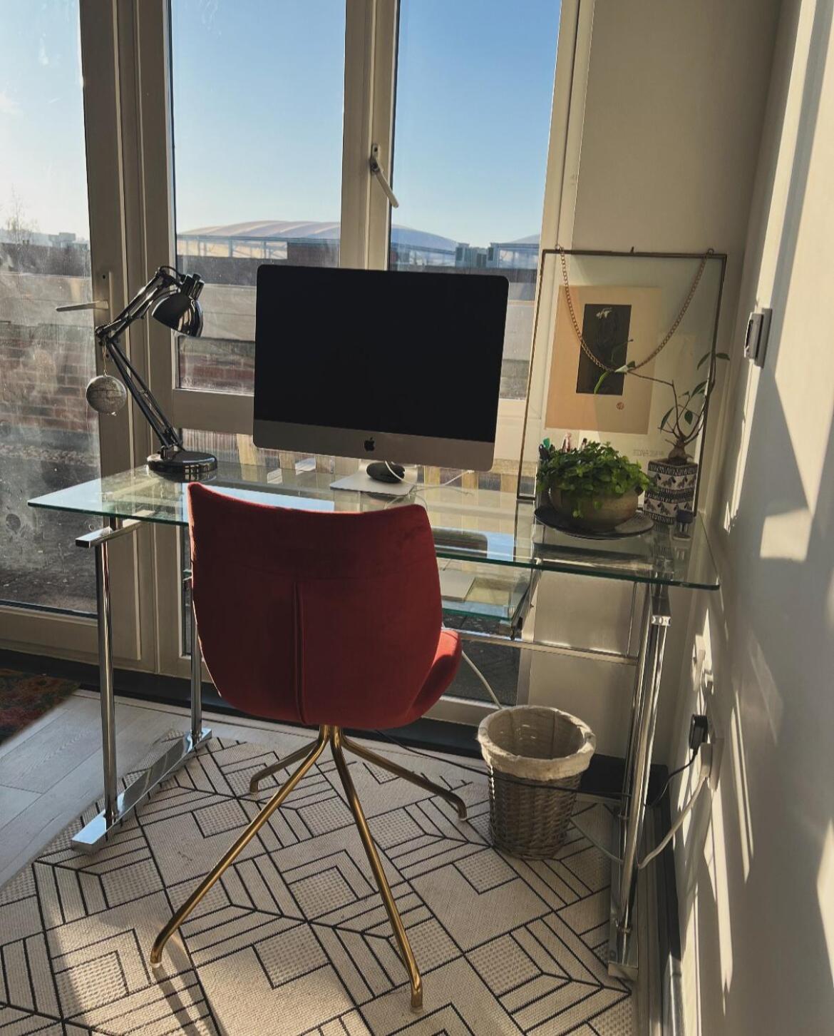 Luxury 2 Bedroom Penthouse In The Of Dreaming Spires, Walking Distance To Hospitals